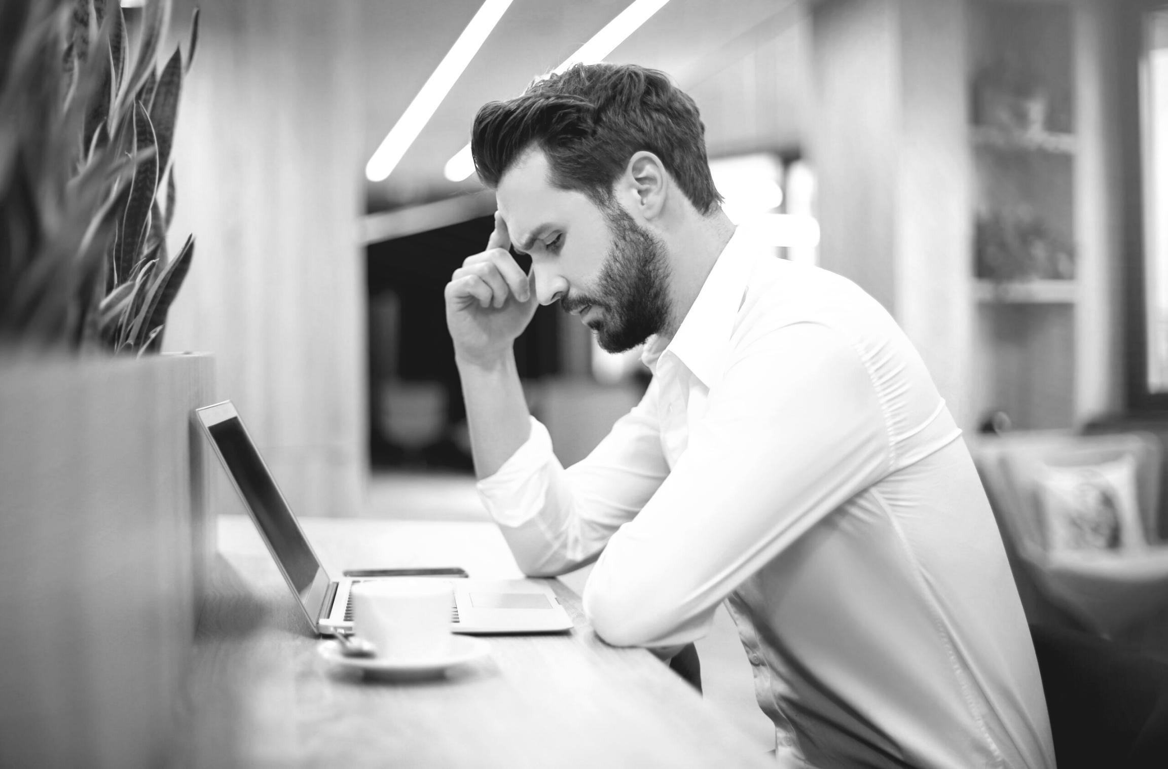Professionel præsentation af budgettal i en mødesituation